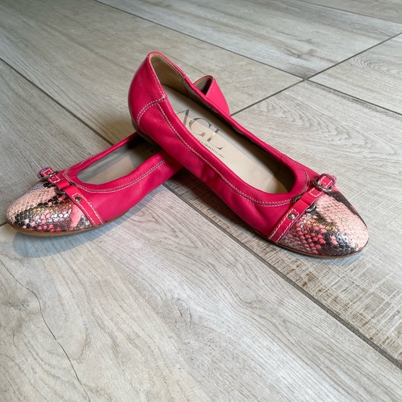 AGL Toe Cap Flats - Picture 4 of 7